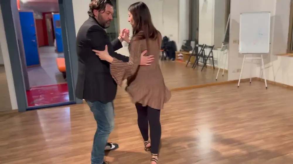 Video thumbnail for Natascia Crescenzi e Mario Sette - Impro su  "Bar Exposicion" di Carlos Di Sarli