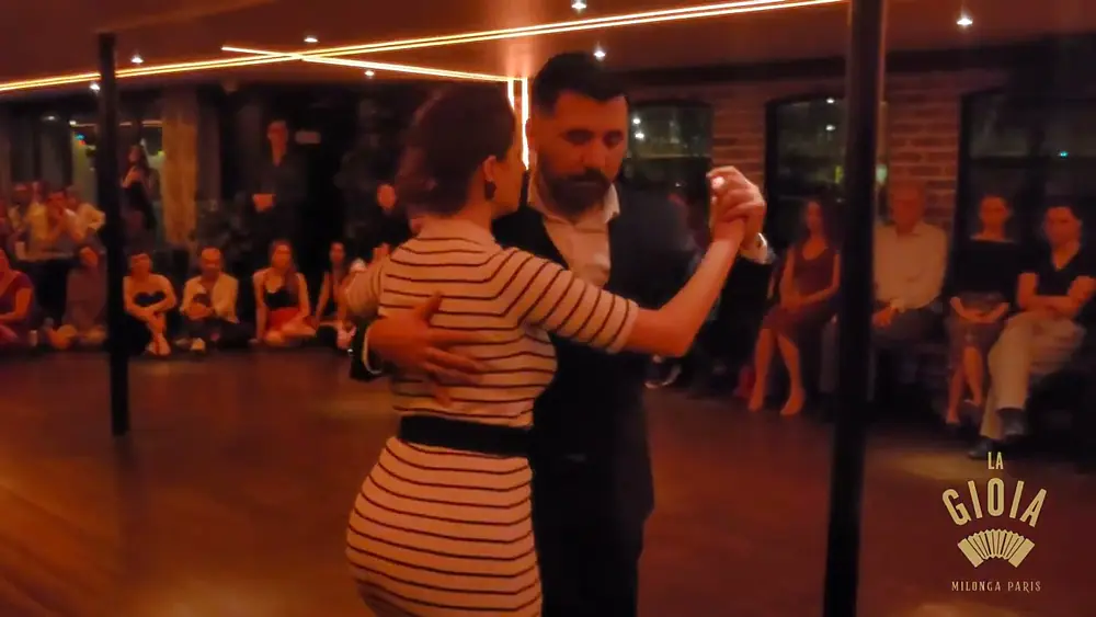 Video thumbnail for Andrés Molina & Natacha Lockwood (partie 3/4)