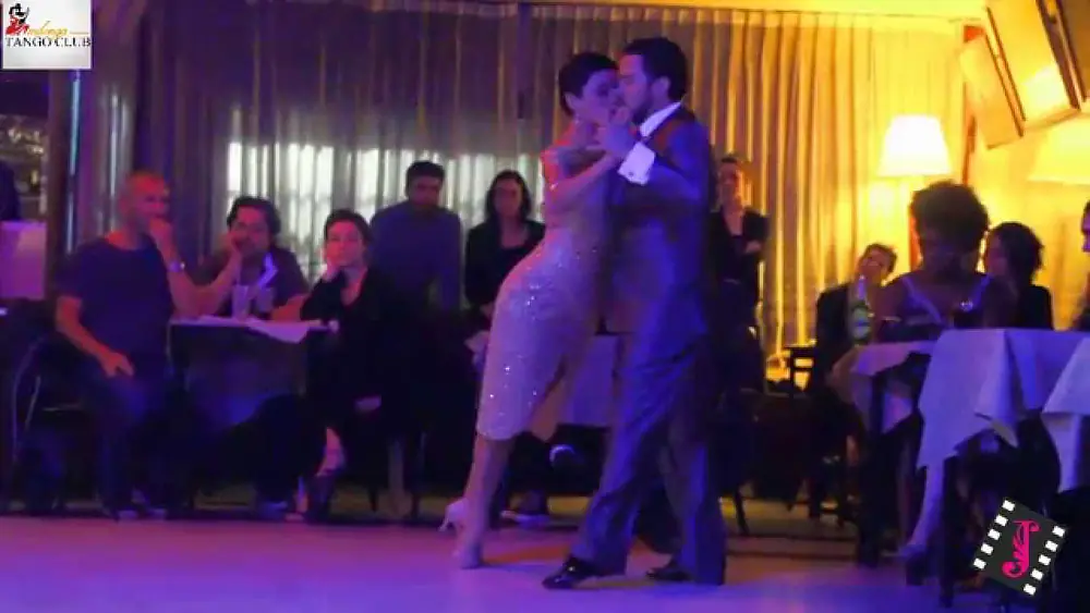 Video thumbnail for NOELIA COLETTI Y PABLO GIORGINI en el Tango Club 01