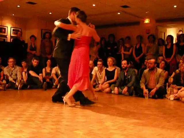Video thumbnail for Barbara Carpino & Claudio Forte - Milonga El Garron, Paris 13/12/14 - n4 Tango