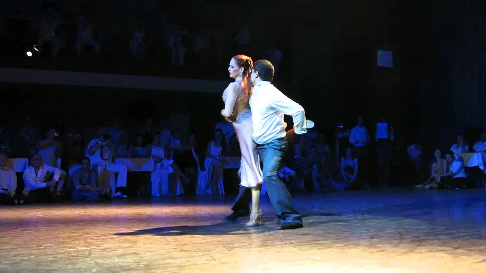 Video thumbnail for 2014.06.14 - Sabrina & Ruben Veliz 2/4 @ White night tango festival