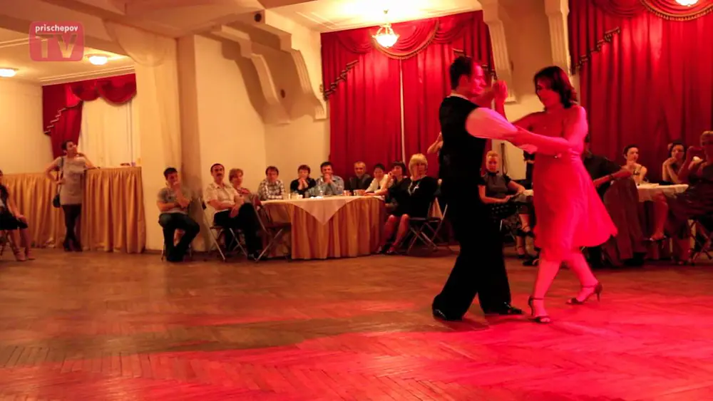 Video thumbnail for Sergey Belyankin and Elena Sizyk,   Argentine Tango "Nevskaya Milonga" http://prischepov.ru