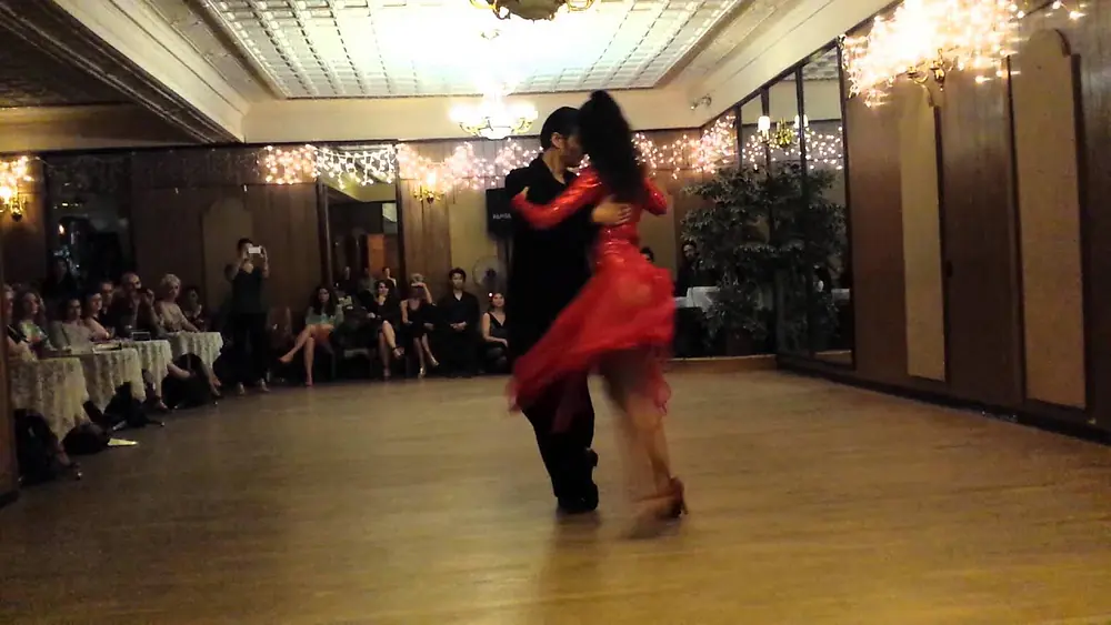 Video thumbnail for Argentine tango: Cyrena Drusine & Alejandro Zacco - Recuerdo
