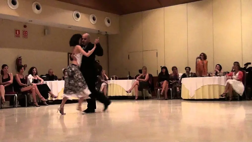 Video thumbnail for Thierry Le Cocq y Alessia Lyndin - "Espérame en el cielo"