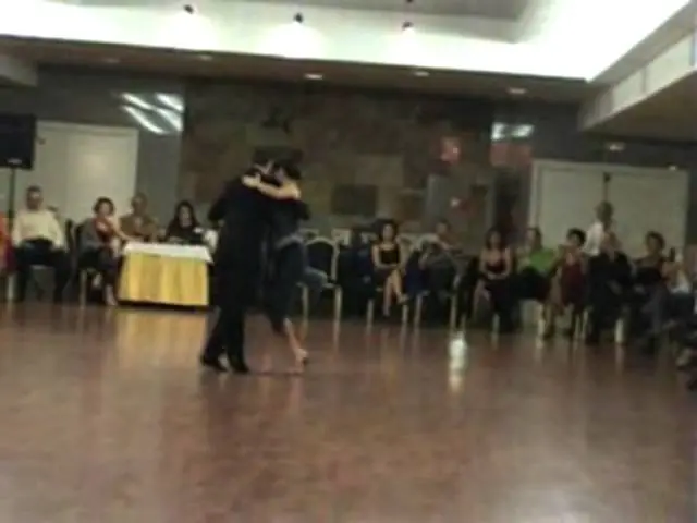 Video thumbnail for VII Encuentro de Aficionados al Tango 2009 Natalia Hills y Gabriel Missé 2/7