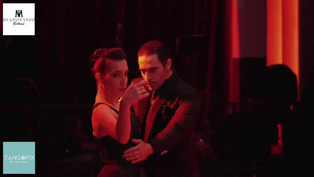 Video thumbnail for MUCHO TANGO FESTIVAL '24 - Juan Malizia & Manuela Rossi dance Típica Messiez - De Vidrio