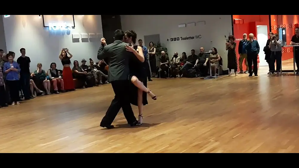Video thumbnail for Sabrina Raffa och Franz Alvaro Bravo på Kulturhuset i Stockholm 20230411.