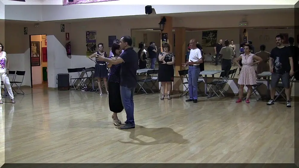 Video thumbnail for Clase de tango, Pablo y Beatriz Ojeda, argentinos 25 años en Madrid  Parte 2
