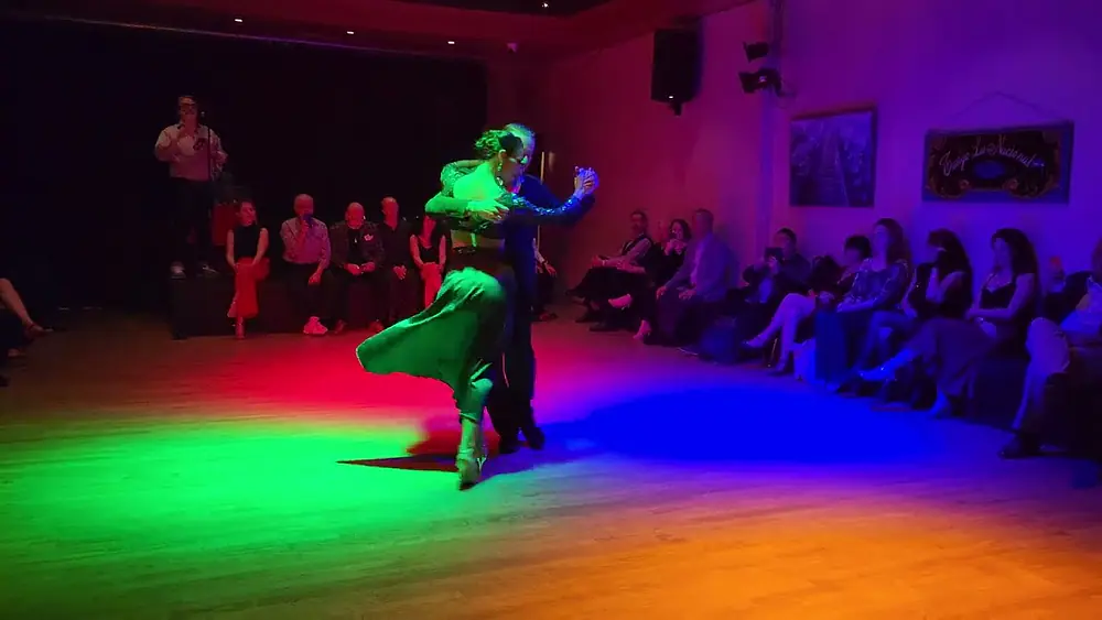 Video thumbnail for Argentine tango: Virgina Vasconi & Jaimes Friedgen - Alma Dolorida