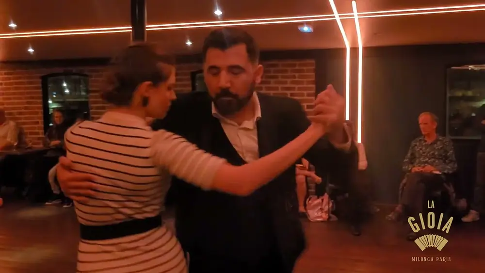 Video thumbnail for Andrés Molina & Natacha Lockwood (partie 1/4)