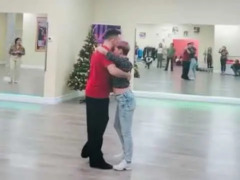 Video thumbnail for Milonga CLASS Review - Jeremías Fors & Diana Suarez