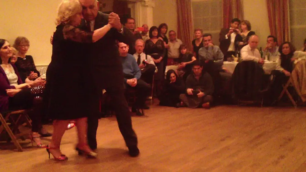 Video thumbnail for Carlos Perez & Rosa Forte Tango Canyengue at El Chamuyo