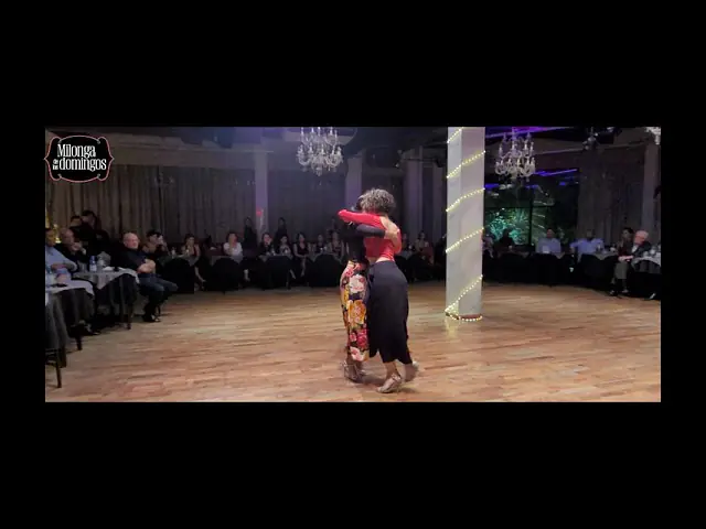 Video thumbnail for Ines Muzzopappa - Corina Herrera / Milonga de los Domingos / 20 de Marzo - 1/3