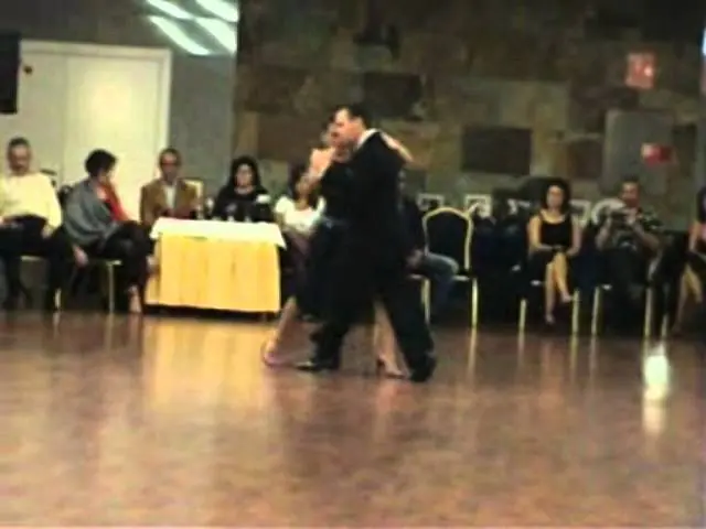 Video thumbnail for VII Encuentro de Aficionados al Tango 2009 Natalia Hills y Gabriel Missé 1/7