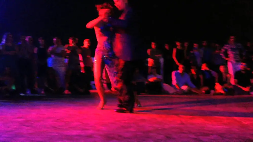 Video thumbnail for Chicho Frumboli e Juana Sepulveda - Salerno Tango Festival 2014