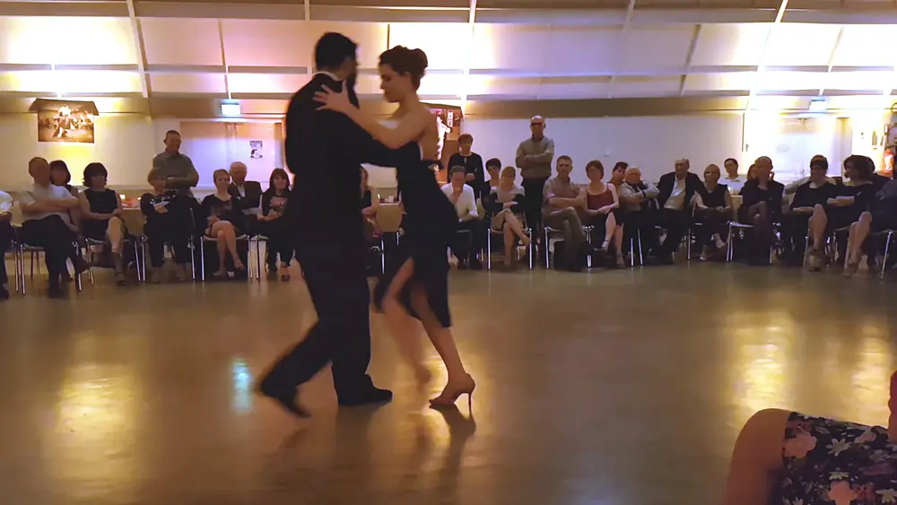 Video thumbnail for Natacha Lockwood & Andrés Molina 3/5
