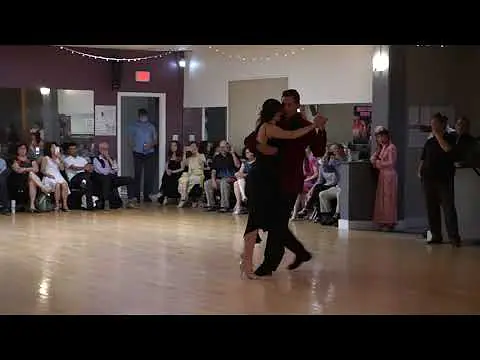 Video thumbnail for Maxi Copello & Raquel Makow @ Dance Boulevard May 6 2022 Tango 1/3