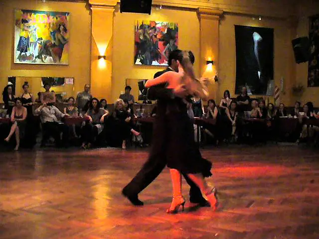 Video thumbnail for Fuimos - Sebastian Acosta y Lorena Gonzalez Cattaneo en Soho Tango