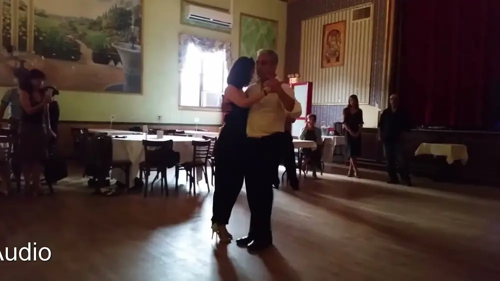 Video thumbnail for Argentine tango lesson: Jorge Torres @ Astoria Tango Club milonga