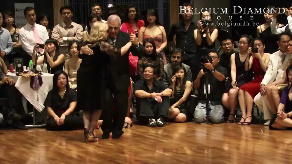 Video thumbnail for Carlos y Rosa Perez and Hiroshi y Kyoko Yamao Group Tango - Hong Kong Tangofest 2011
