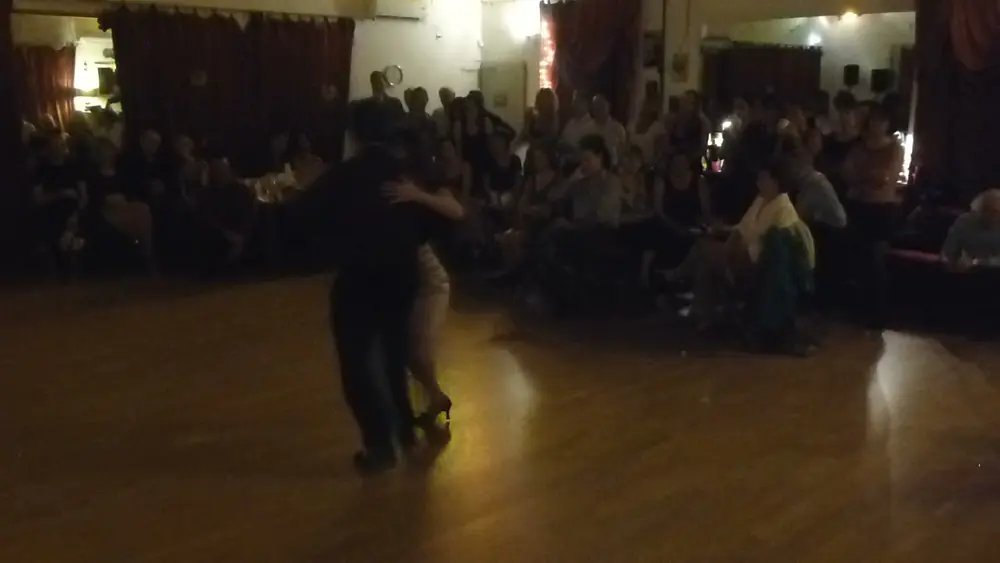 Video thumbnail for improvisadísimo TANGO en escena "Nada" por José Manrique Natalia Pombo