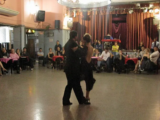 Video thumbnail for LAILA REZK y LEANDRO OLIVER en Viva La Pepa! Milonga (2/3)