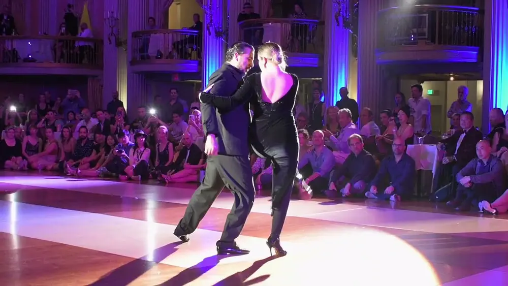 Video thumbnail for Facundo de la Cruz and Noelia Hurtado at the Gavito Tango Festival 2/2