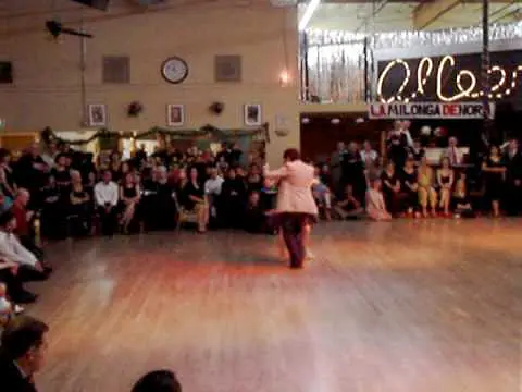 Video thumbnail for Federico Naveira y Ines Muzzopappa at LA MILONGA DE NORA part 1 of 4