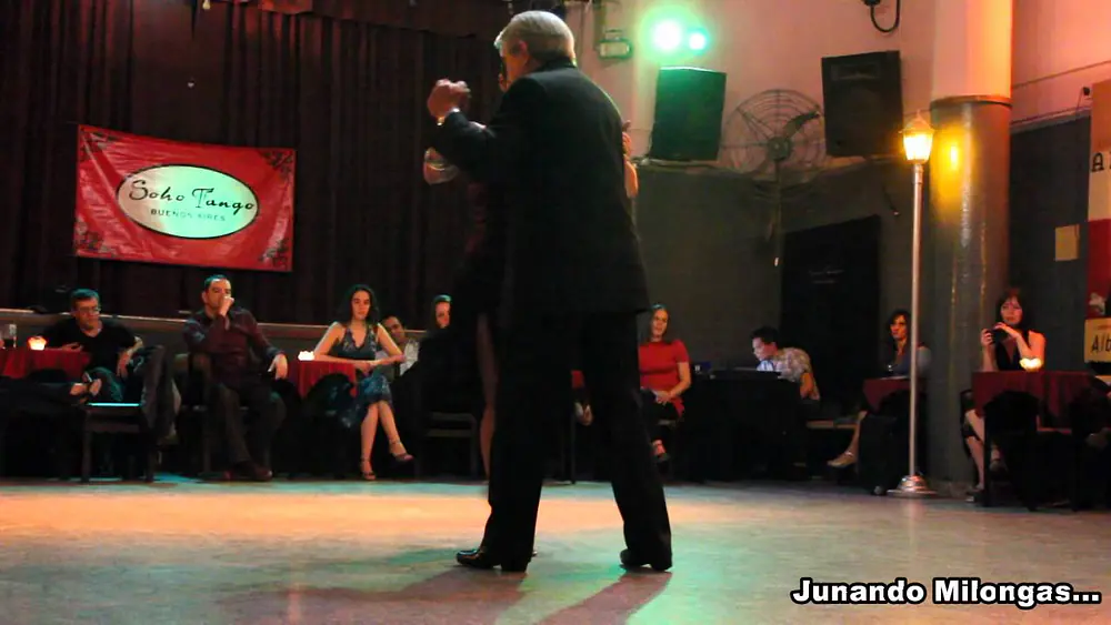 Video thumbnail for EDUARDO PAREJA "PAREJITA" Y LAURA GRANDI en SOHO TANGO (03)