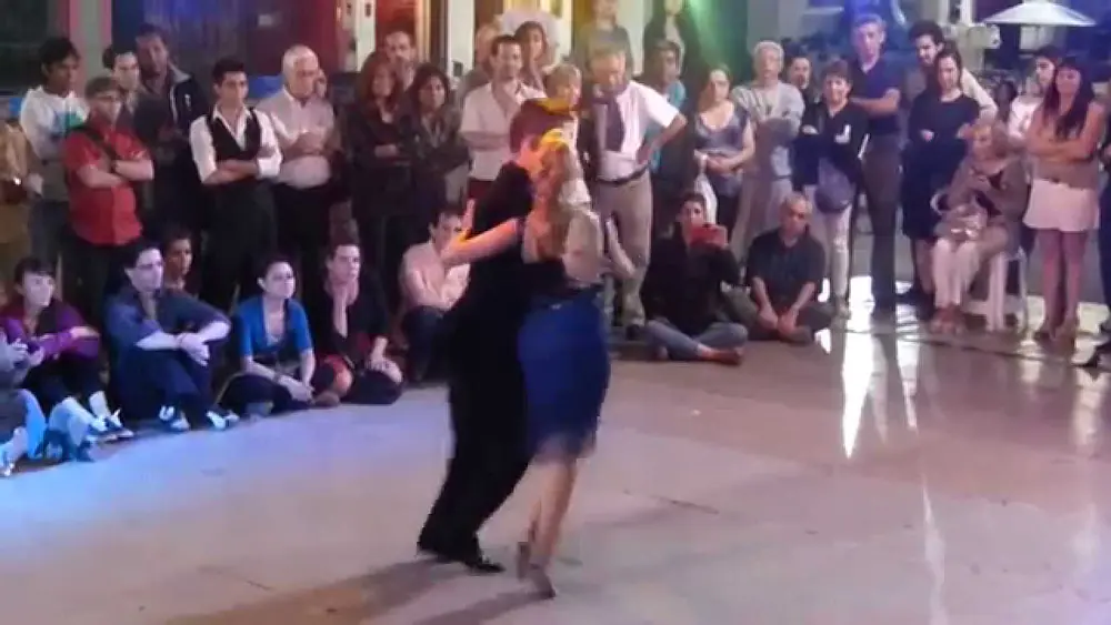 Video thumbnail for JAVIER RODRIGUEZ & NOELIA BARSI 3º SAN TELMO TANGO FESTIVAL