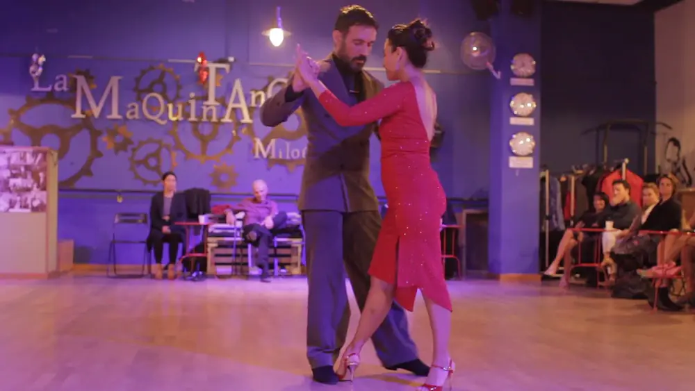 Video thumbnail for Corina Herrera y Pablo Alvarez en La Maquina Tanguera 2