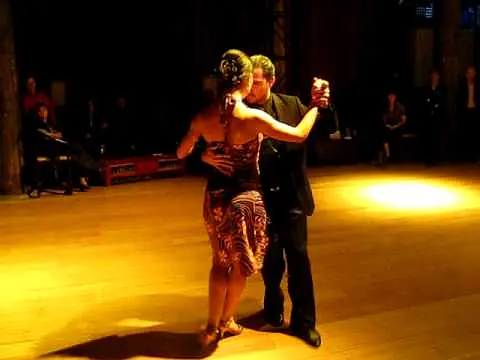 Video thumbnail for Pablo Giorgini & Noelia Coletti in Beijing 2009.12 3