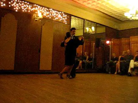 Video thumbnail for Julio Bassan and Rosa Collantes @ Ukrainian Restaurant NYC 2010 MVI 5180