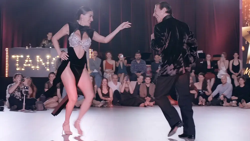 Video thumbnail for Daiana Guspero and Miguel Angel Zotto – No hay tierra como la mia at Sarajevo Tango Festival 2025