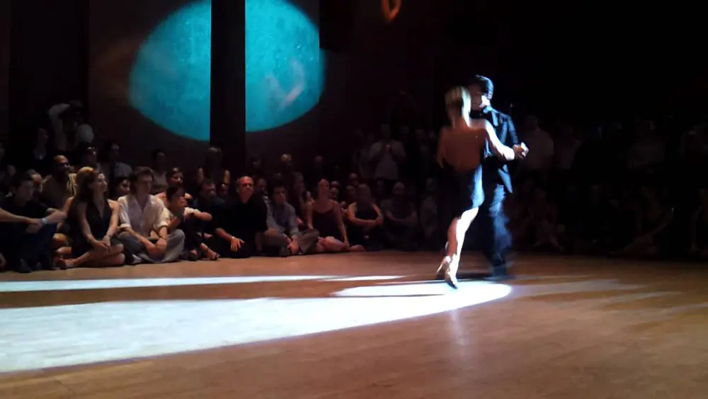 Video thumbnail for Sebastian Arce & Mariana Montes Budapest 2011 p3