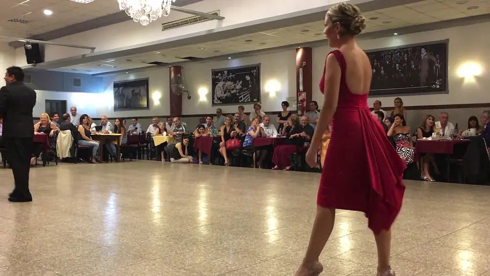 Video thumbnail for Carlitos Espinoza y Noelia Hurtado en La Baldosa | 2 | 4.02.2017