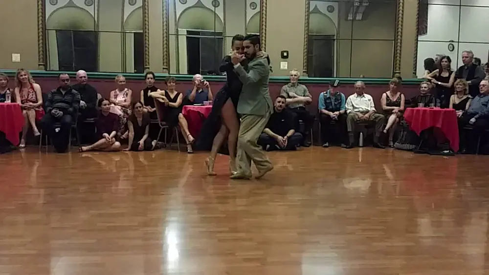 Video thumbnail for 2016.10.15 Virginia Pandolfi y Jonathan Aguero milonga Epoca 2