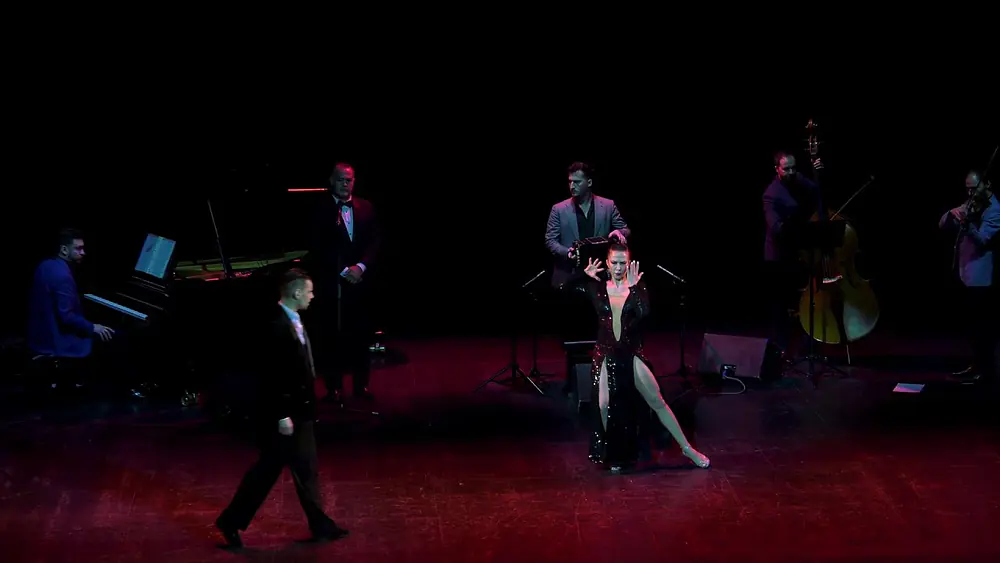 Video thumbnail for Tango MAQUILLAJE - Solo Tango Orquesta & Chino Laborde , Olga Nikolaeva &  Dmitry Kuznetzov