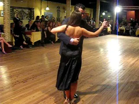 Video thumbnail for Diego Converti & Graciela Gamba - Grisel 10-05-2010 - Adios Bs As - Angel Vargas - Tipica Victor.AVI