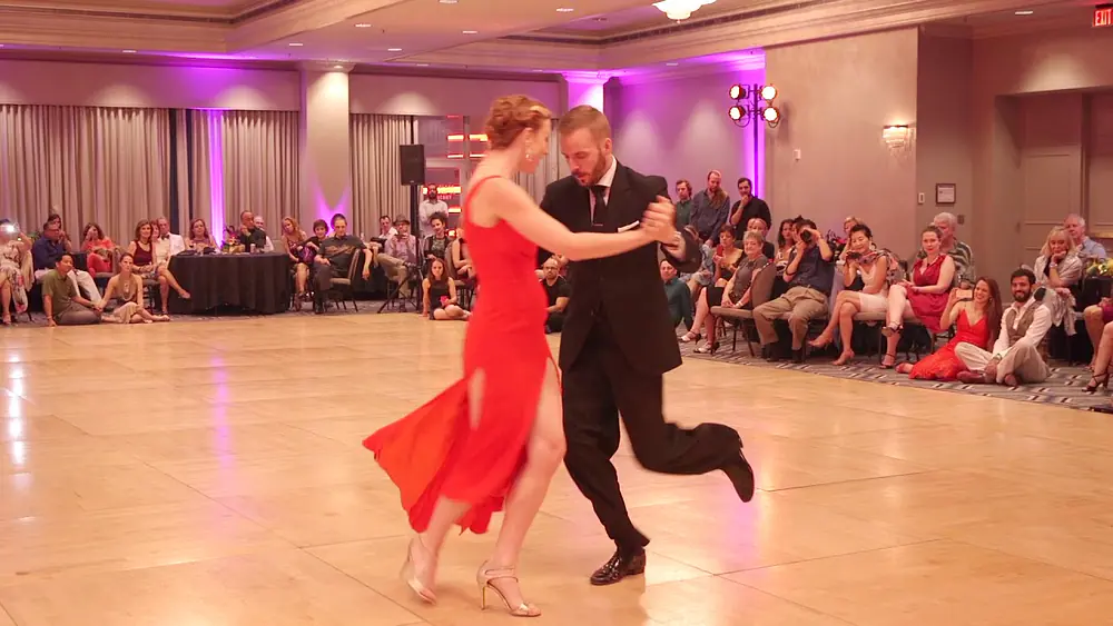 Video thumbnail for Liz & Yannick Vanhove 3 of 3