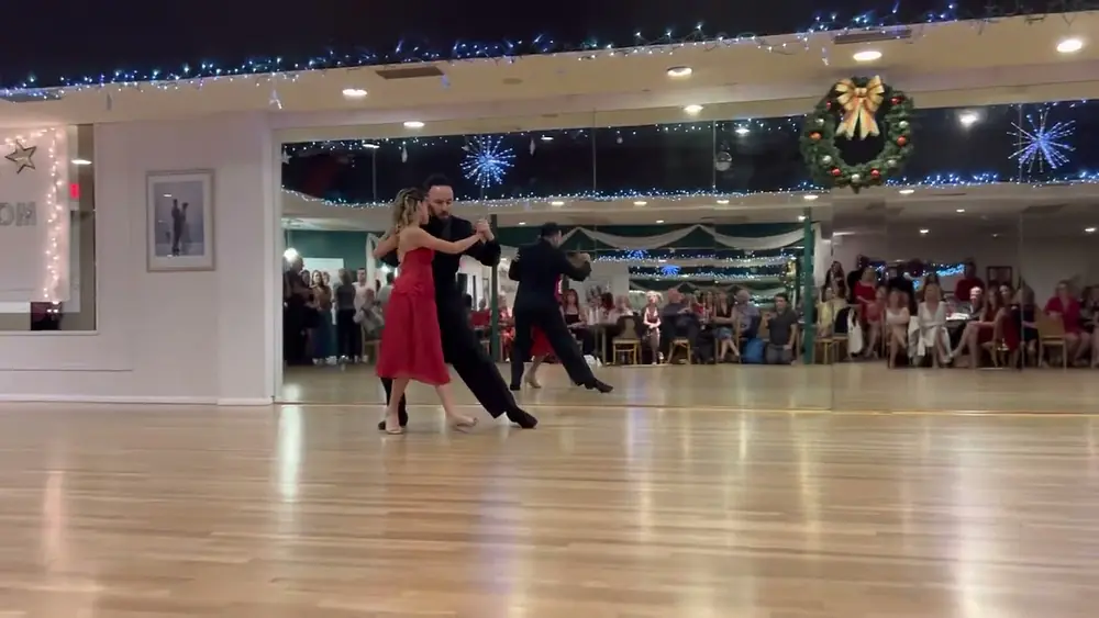 Video thumbnail for Carolina Balmaseda & Jeremias Fors dance - El Marne - TANGO