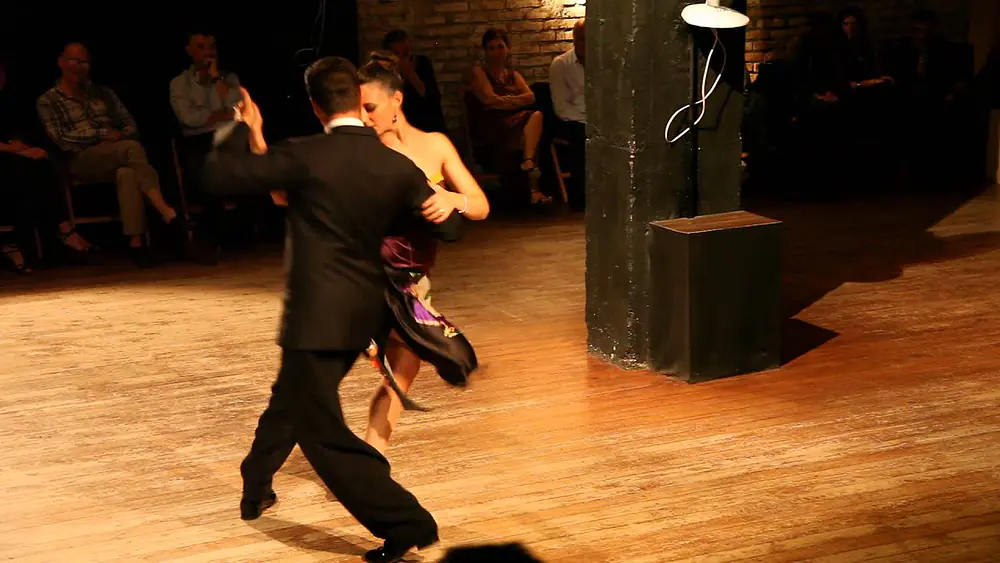 Video thumbnail for Claudio Forte & Barbara Carpino - 31/05/2013 (Messina) Tango 4/4