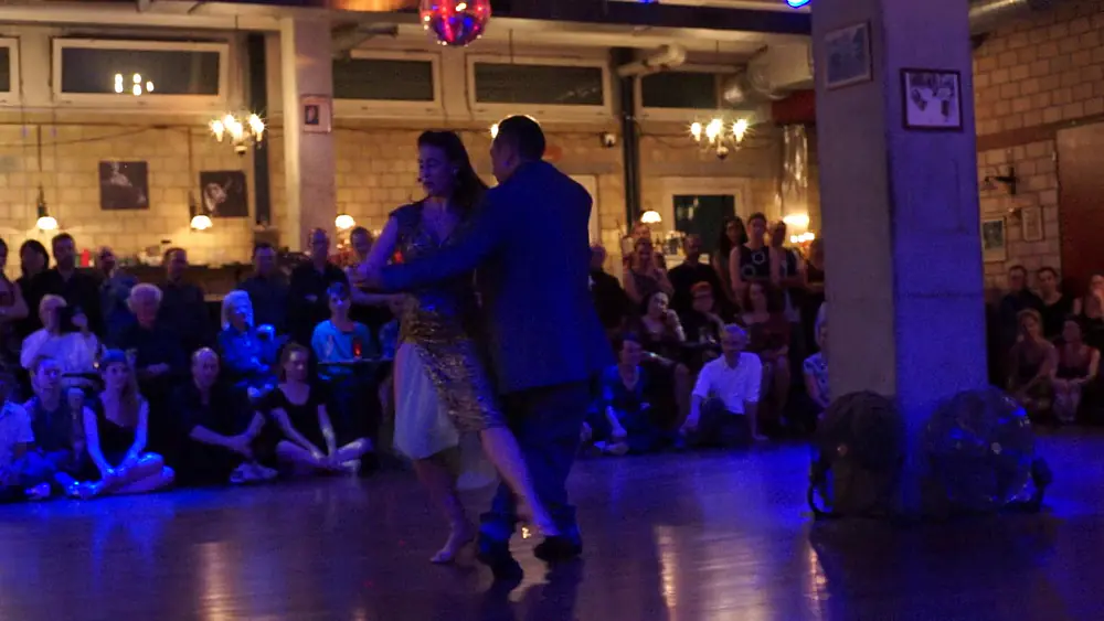 Video thumbnail for Chicho Mariano Frumboli & Juana Sepulveda 30.11.2019 in Zürich --- Corazon Al Sur --- www.goooal.ch