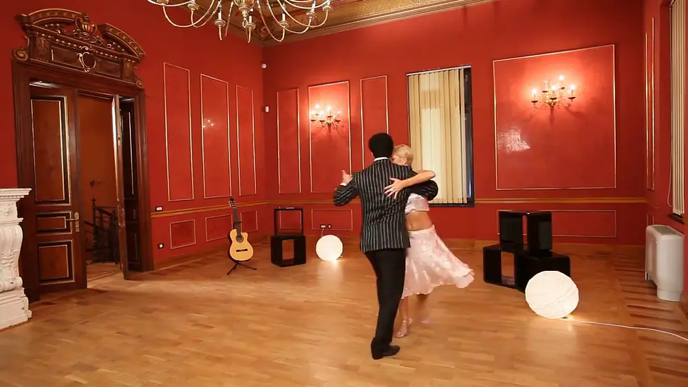 Video thumbnail for Sebastian Arce & Mariana Montes Lesson 22. Rhythmical giros 3. Tango