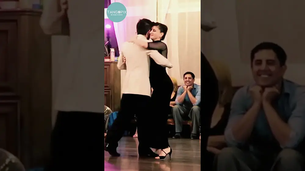 Video thumbnail for Mariela & Guillermo dance Cabeza de novia