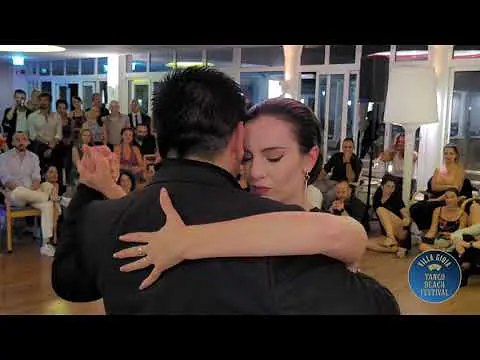 Video thumbnail for CARLITOS ESPINOZA & AGUSTINA PIAGGIO @ VILLA GIOIA Tango Beach Festival (1/5)