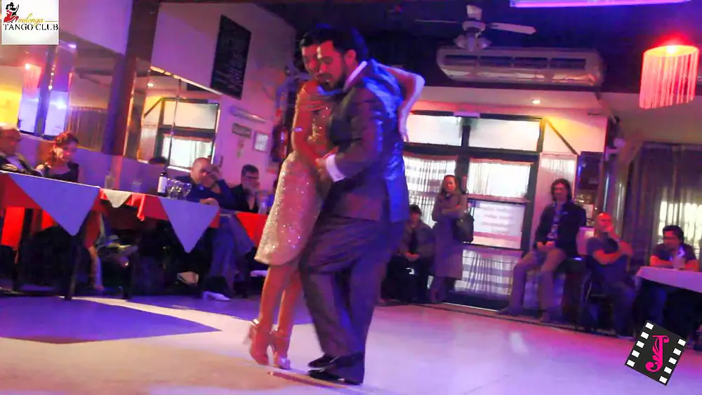 Video thumbnail for NOELIA COLETTI Y PABLO GIORGINI en el Tango Club  02 (Milonga)