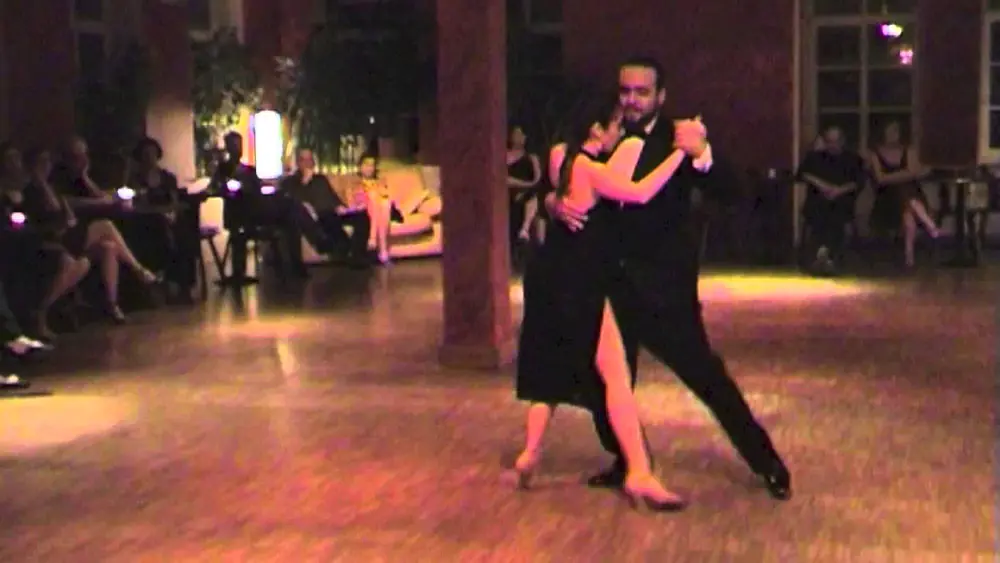 Video thumbnail for John Zabala Y Sylvia Gerbi   Paciencia    D'Arienzo