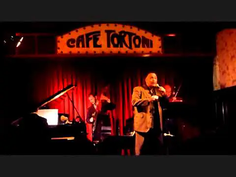 Video thumbnail for CAIO RODRIGUEZ - CAFE TORTONI BUENOS AIRES 2011 VOLVER