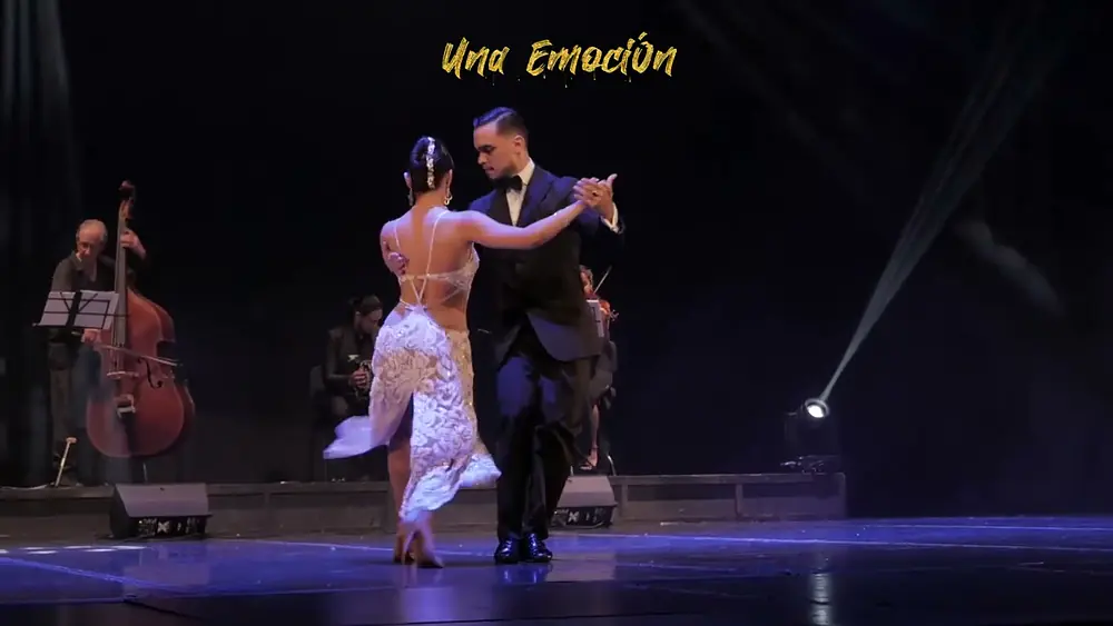 Video thumbnail for Paulina Mejia y Juan David Vargas - El Choclo